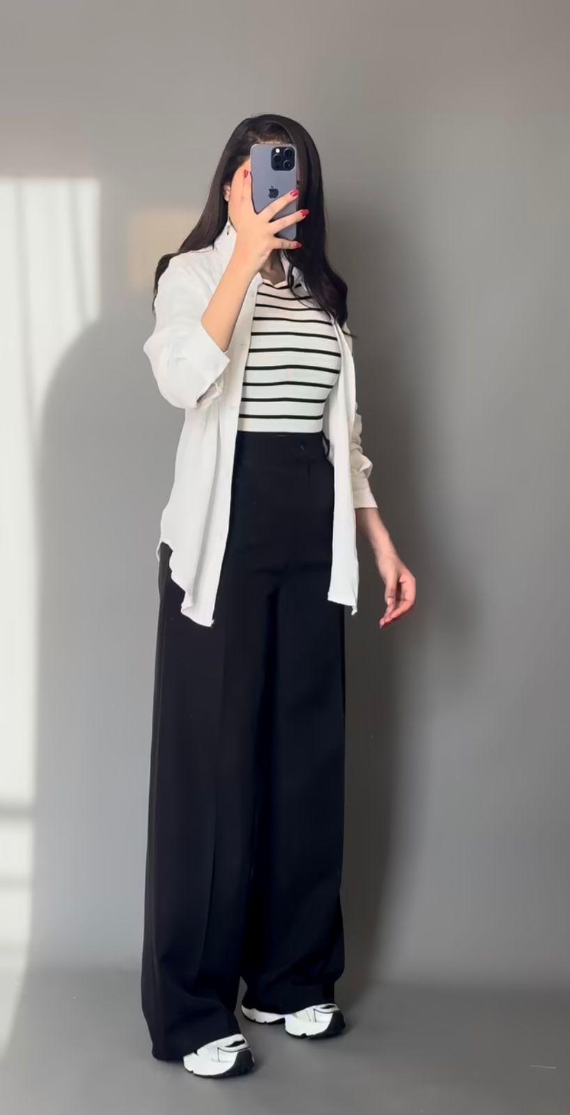Signature Pleated Wide-Leg Trousers