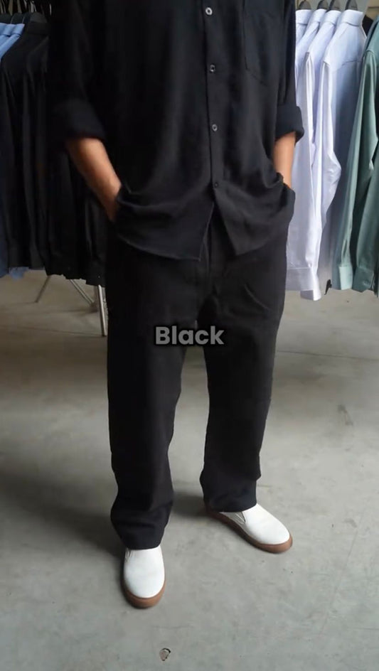 Straight Leg Baggy Jeans