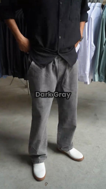 Straight Leg Baggy Jeans